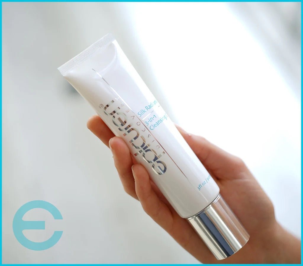Silk Radiance™ 3-in-1 Cleansing Oil Epicuren Discovery